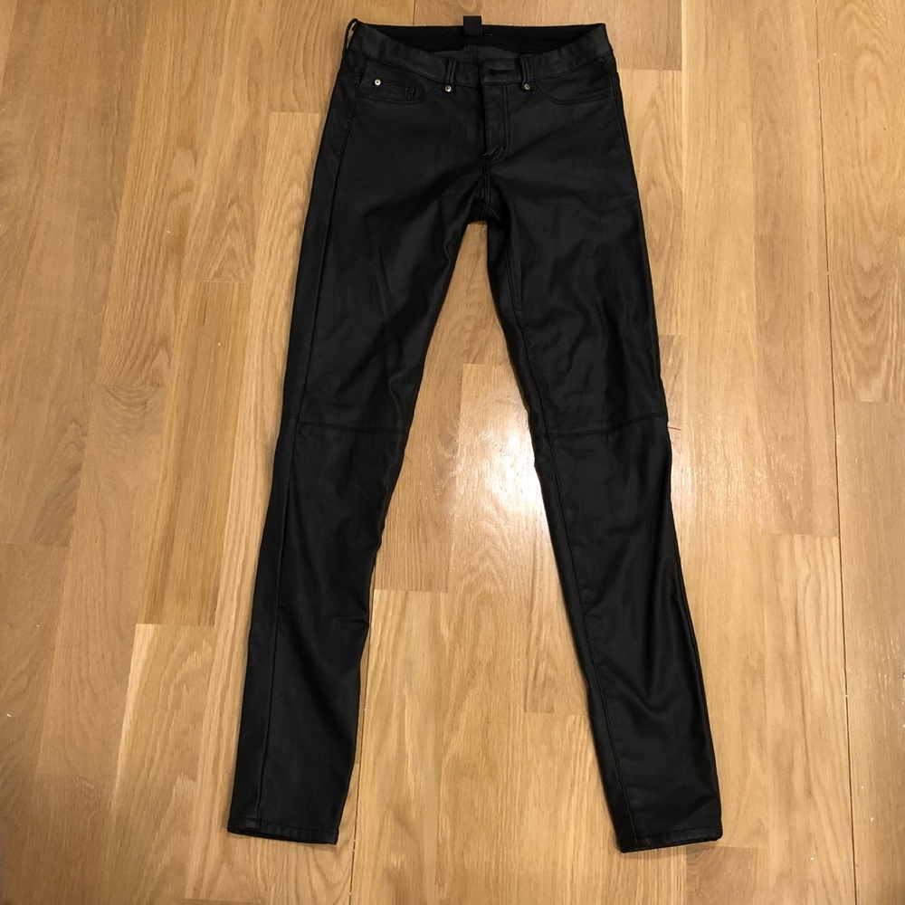 Leather leggings